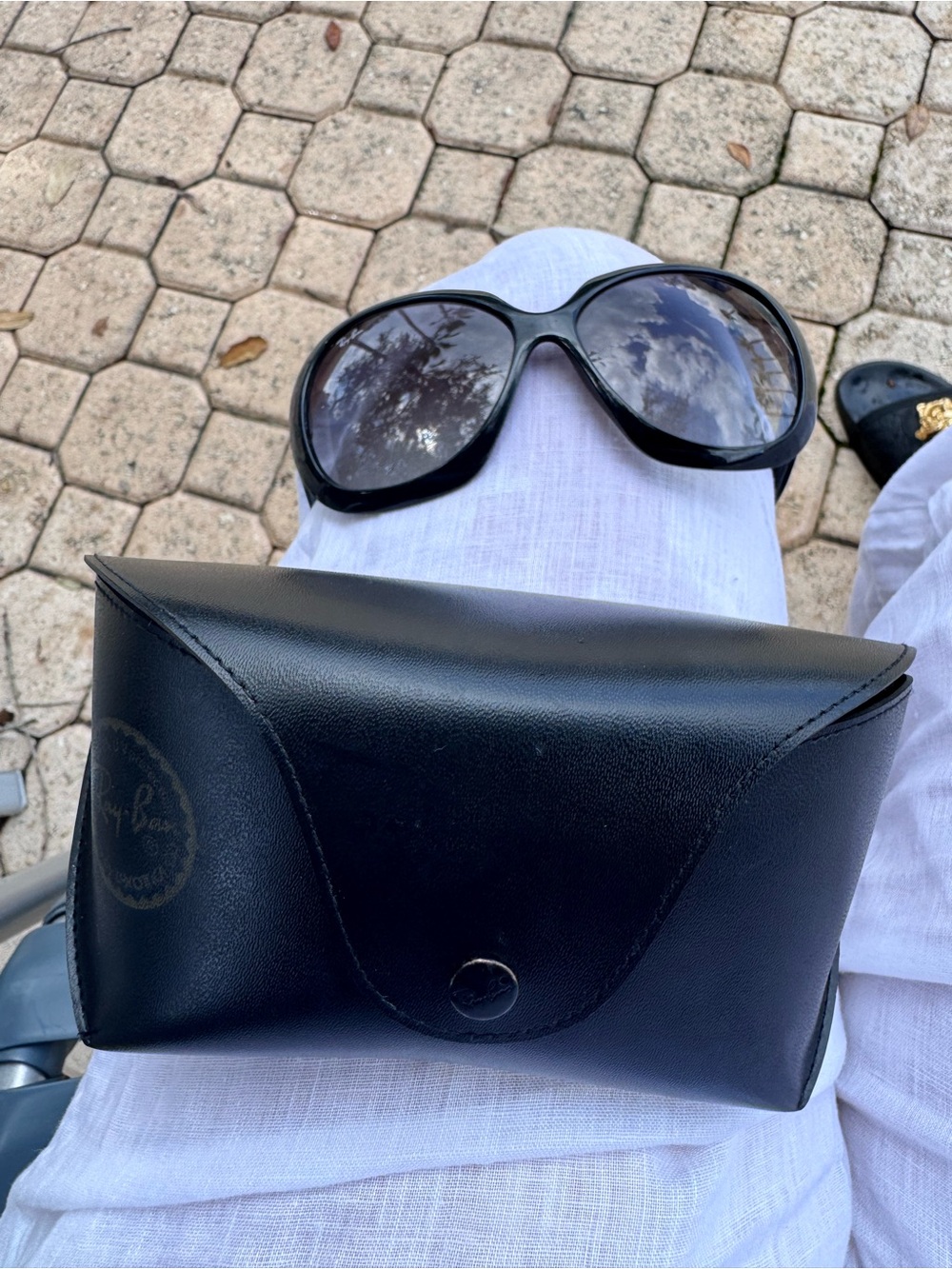 Ray-Ban Black Oversized Women's Sunglasses with Black Case